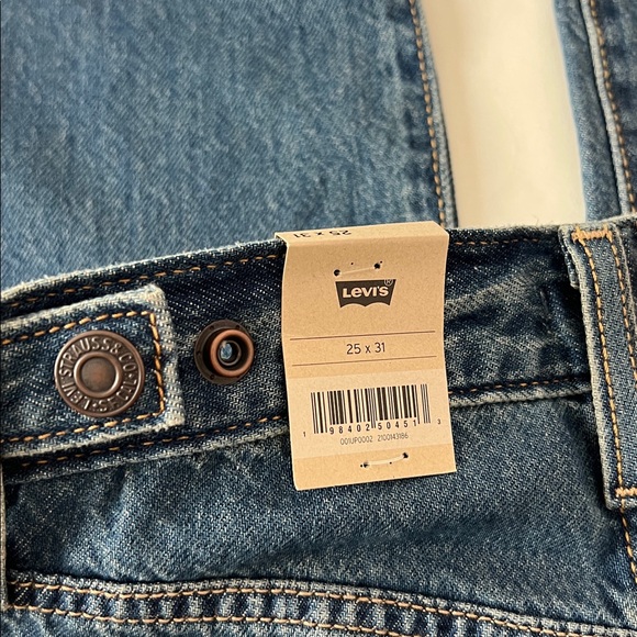 NWT LEVI'S CINCH BAGGY JEANS IN CHASING DREAMS SIZE 25x31 $80 - Picture 5 of 6